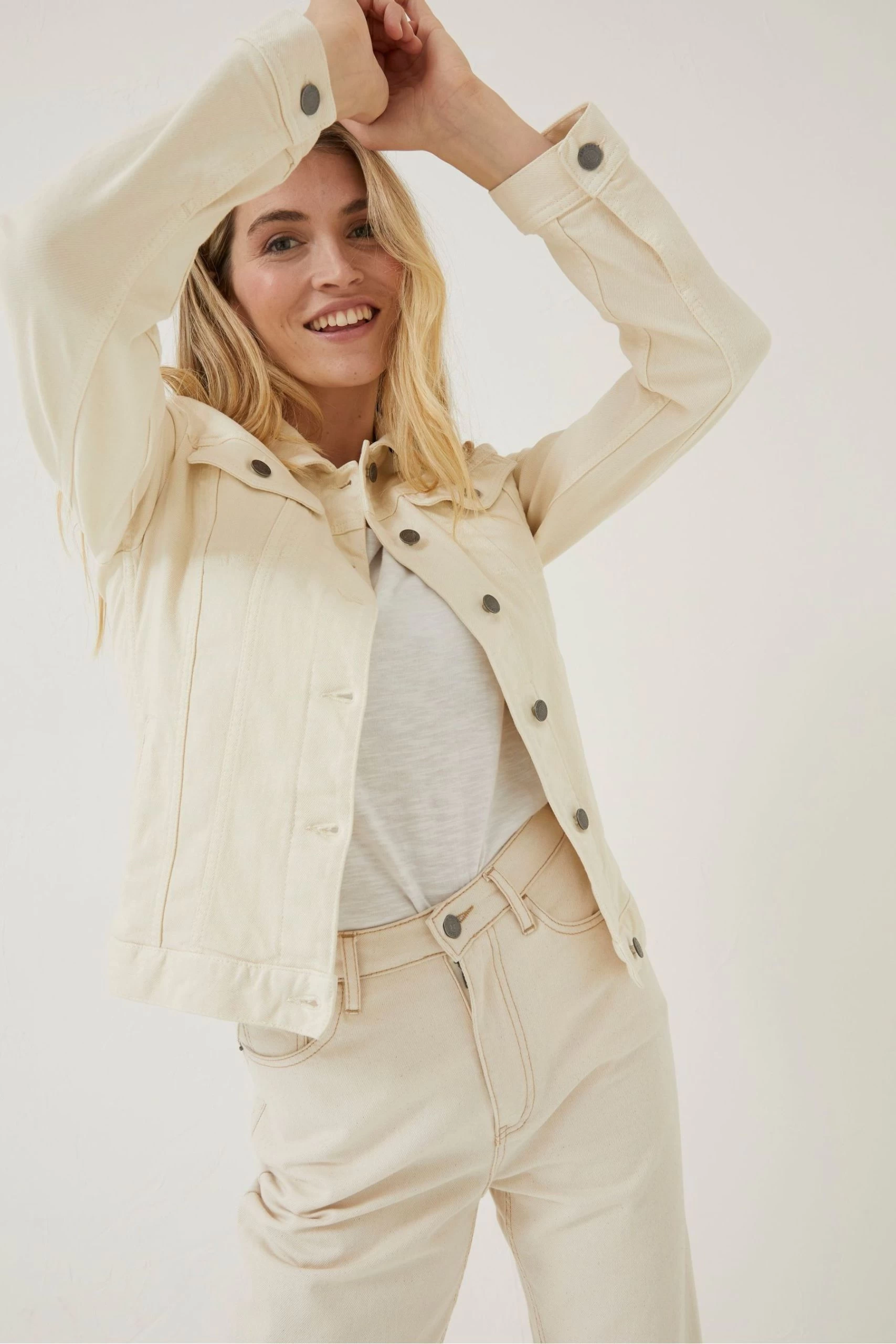 FatFace Natural Tasha Denim Jacket 3 FatFace Natural Tasha Denim Jacket - Image 3