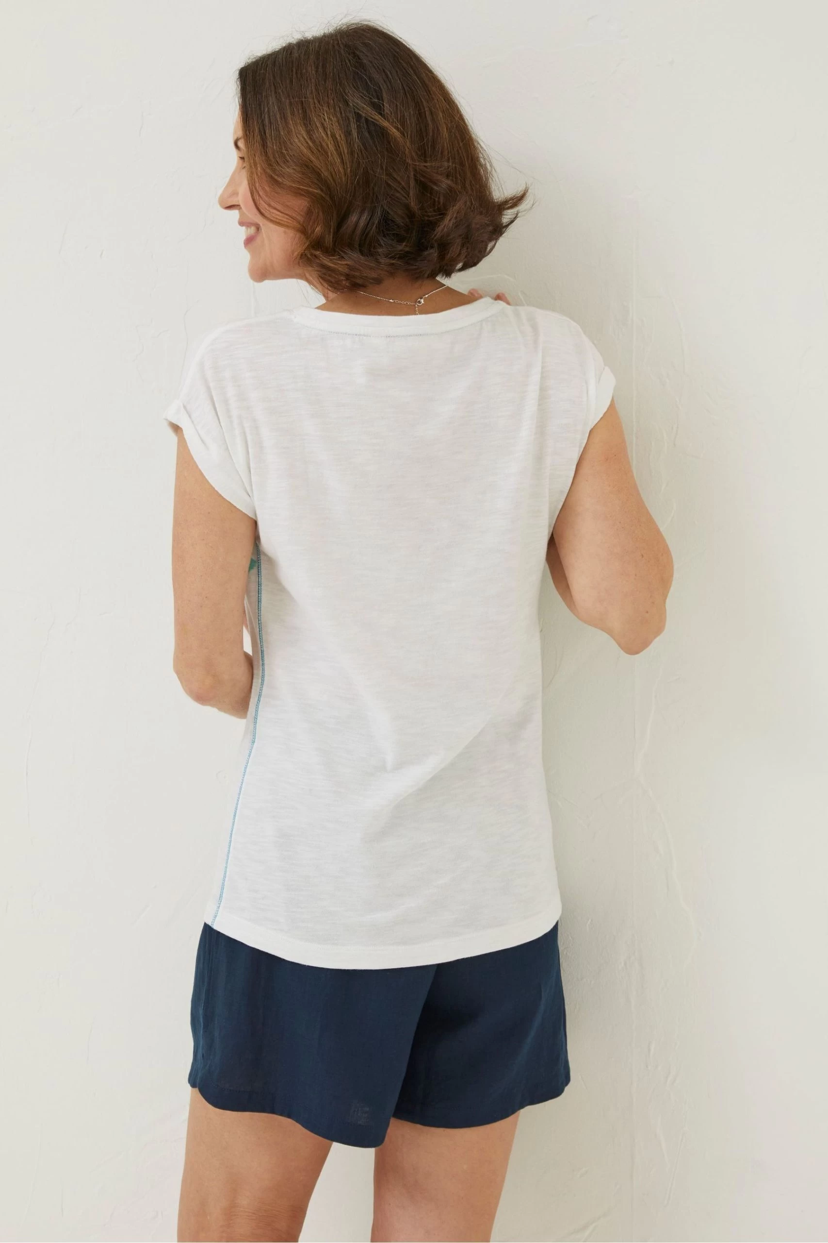 FatFace Natural Surf Graphic T-Shirt 2 FatFace Natural Surf Graphic T-Shirt - Image 2