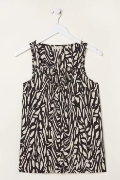 FatFace Flora Paint Stroke Black Vest 7 FatFace Flora Paint Stroke Black Vest -Fashion Clothing Store A81 675s4