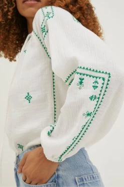 FatFace Dee Embroidered White Blouse 7 FatFace Dee Embroidered White Blouse -Fashion Clothing Store BCJ132s3