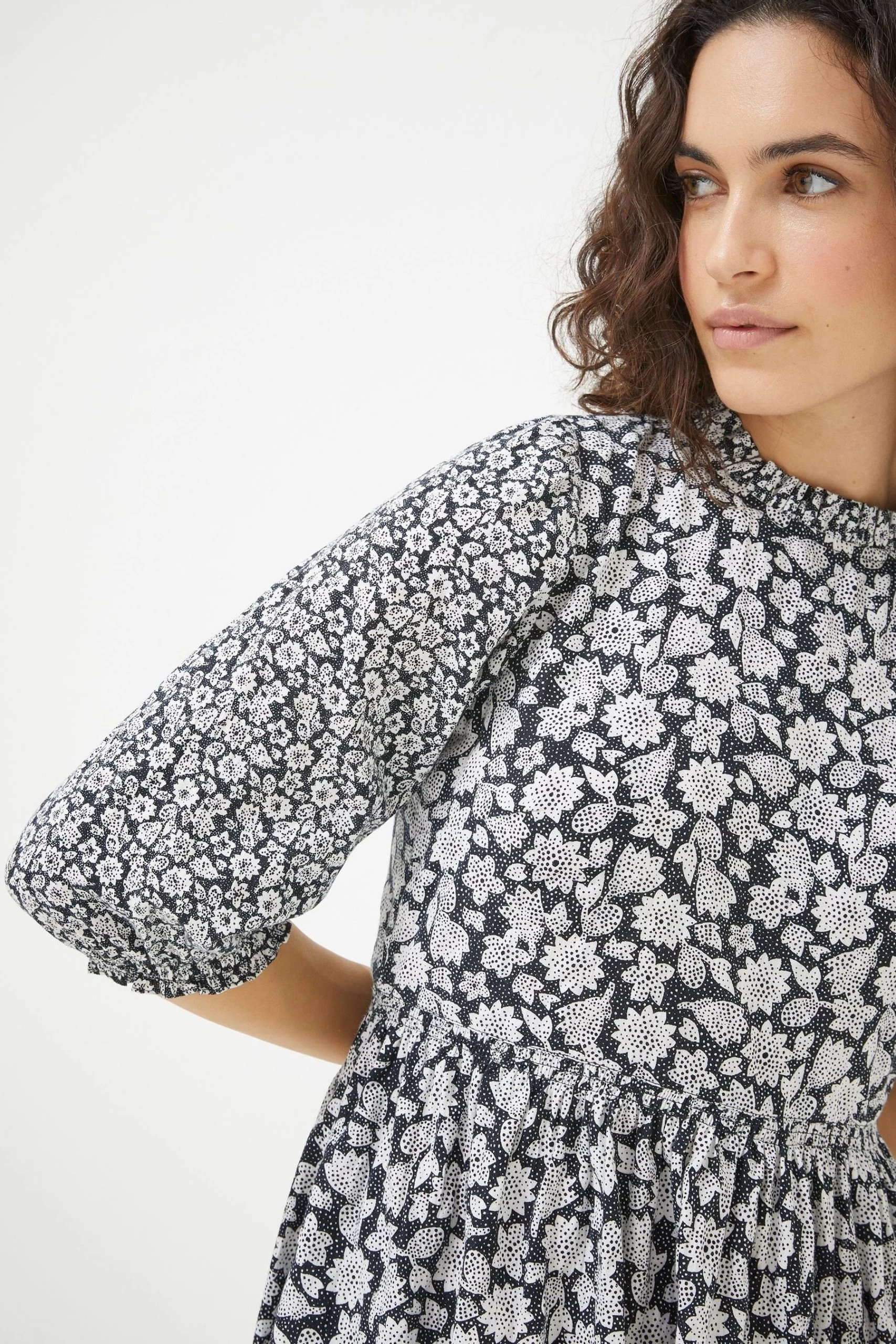 FatFace Hadley Springtime Midi Black Dress 4 FatFace Hadley Springtime Midi Black Dress - Image 4