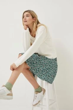 FatFace NaturalVienna V-Neck Sweat Top -Fashion Clothing Store D57549s6