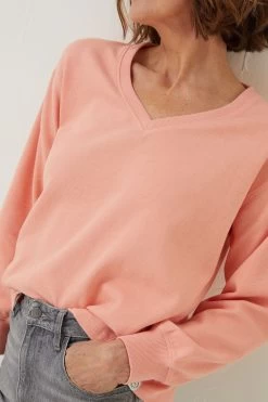 FatFace Orange Vienna V-Neck Sweatshirt -Fashion Clothing Store D57599s4