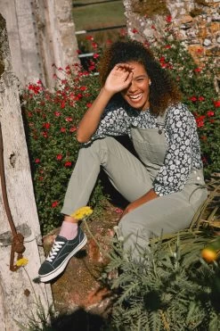 FatFace Green Lewes Canvas Dungarees -Fashion Clothing Store D57788s6