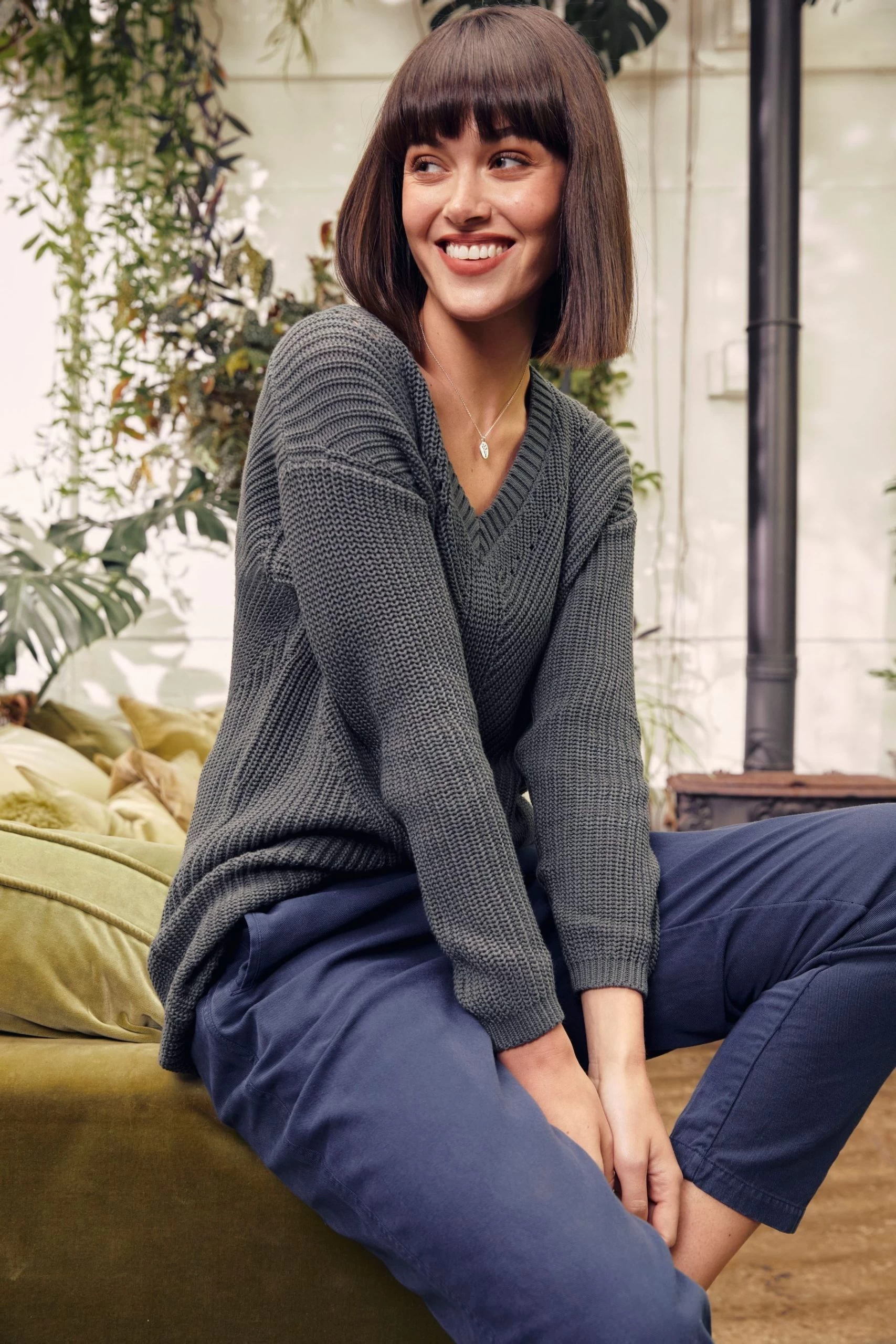 FatFace Green Kayleigh V-Neck Jumper 3 FatFace Green Kayleigh V-Neck Jumper - Image 3