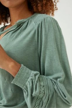 FatFace Green Nina Notch Neck Tunic Top 8 FatFace Green Nina Notch Neck Tunic Top -Fashion Clothing Store D57869s4