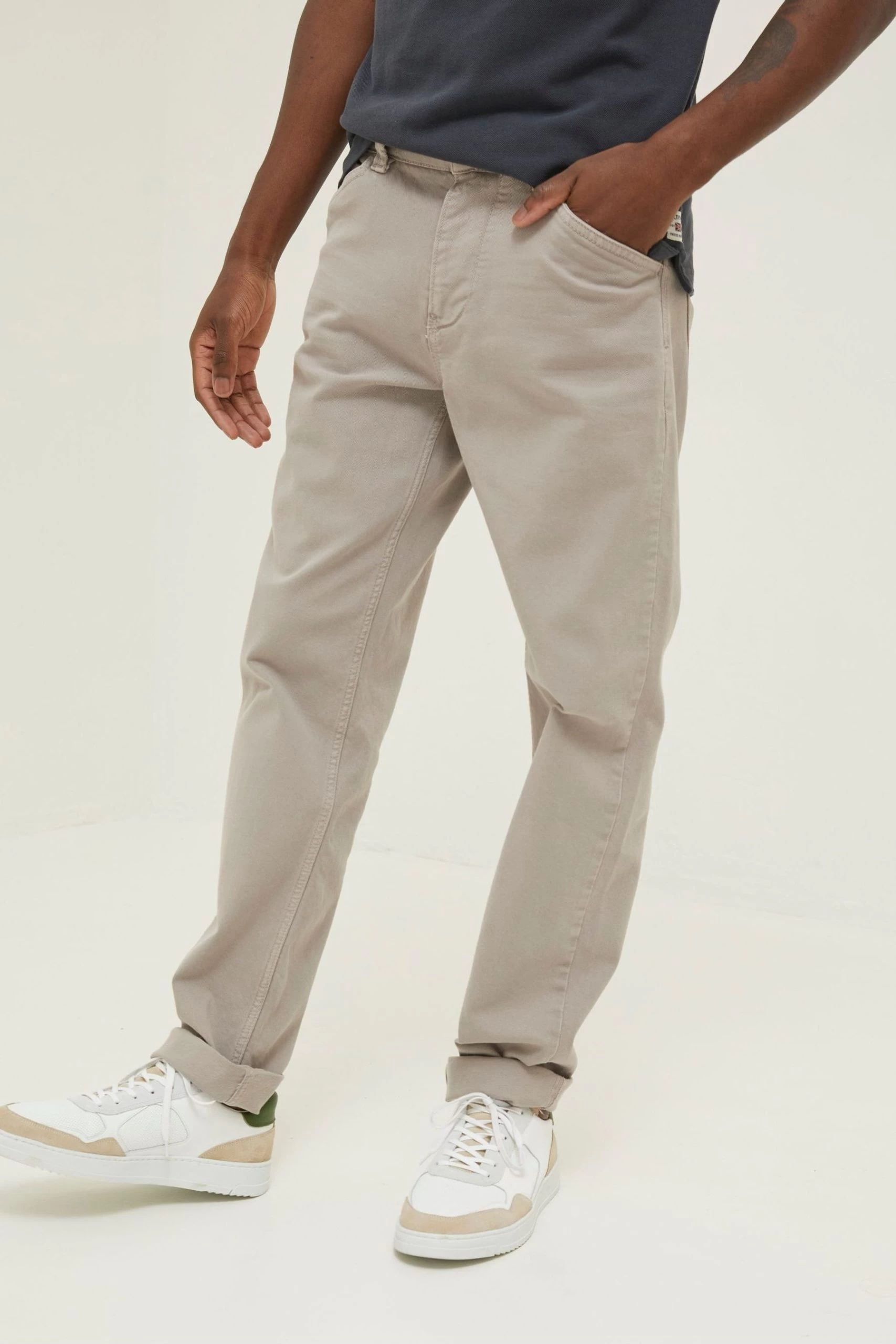 FatFace Grey Tapered Utility Trousers 1 FatFace Grey Tapered Utility Trousers