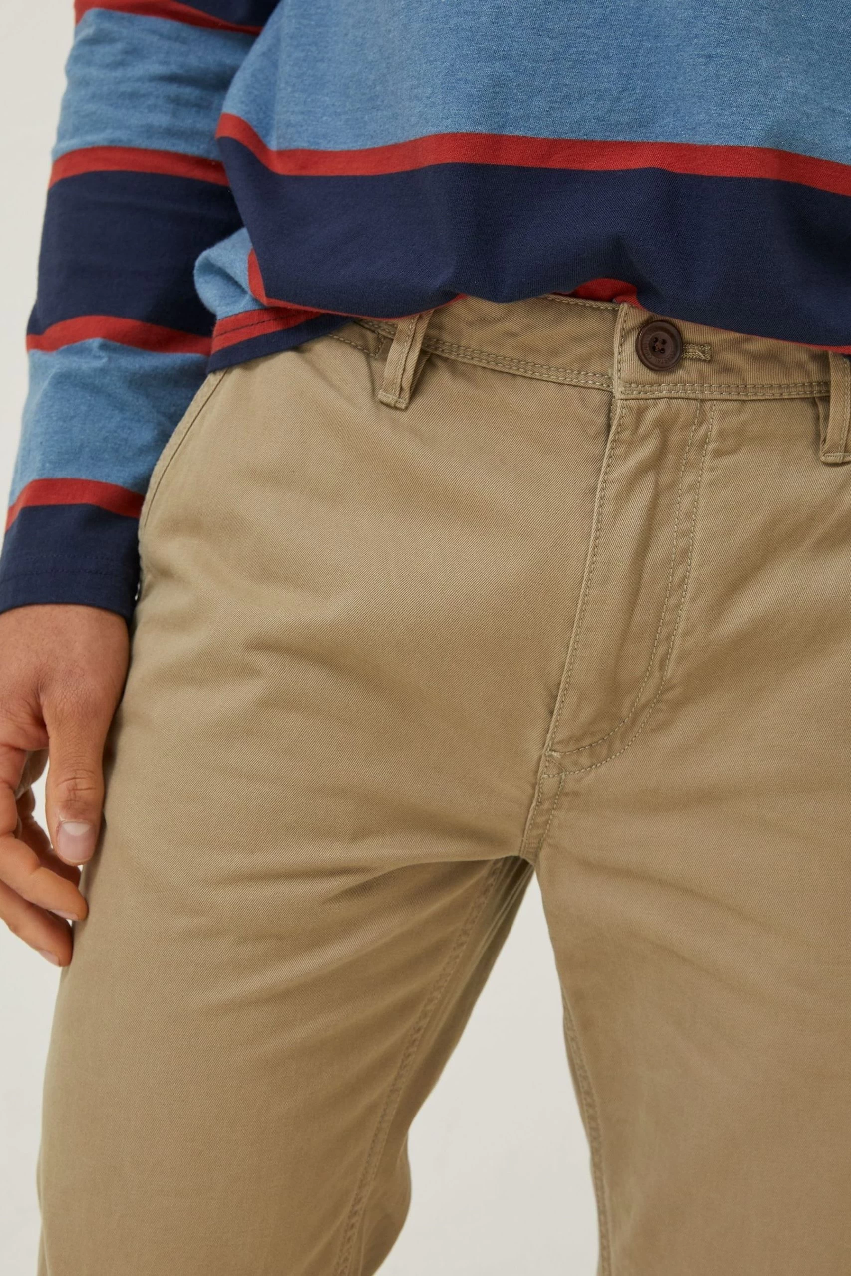 FatFace Natural Modern Coastal Chinos 4 FatFace Natural Modern Coastal Chinos - Image 4