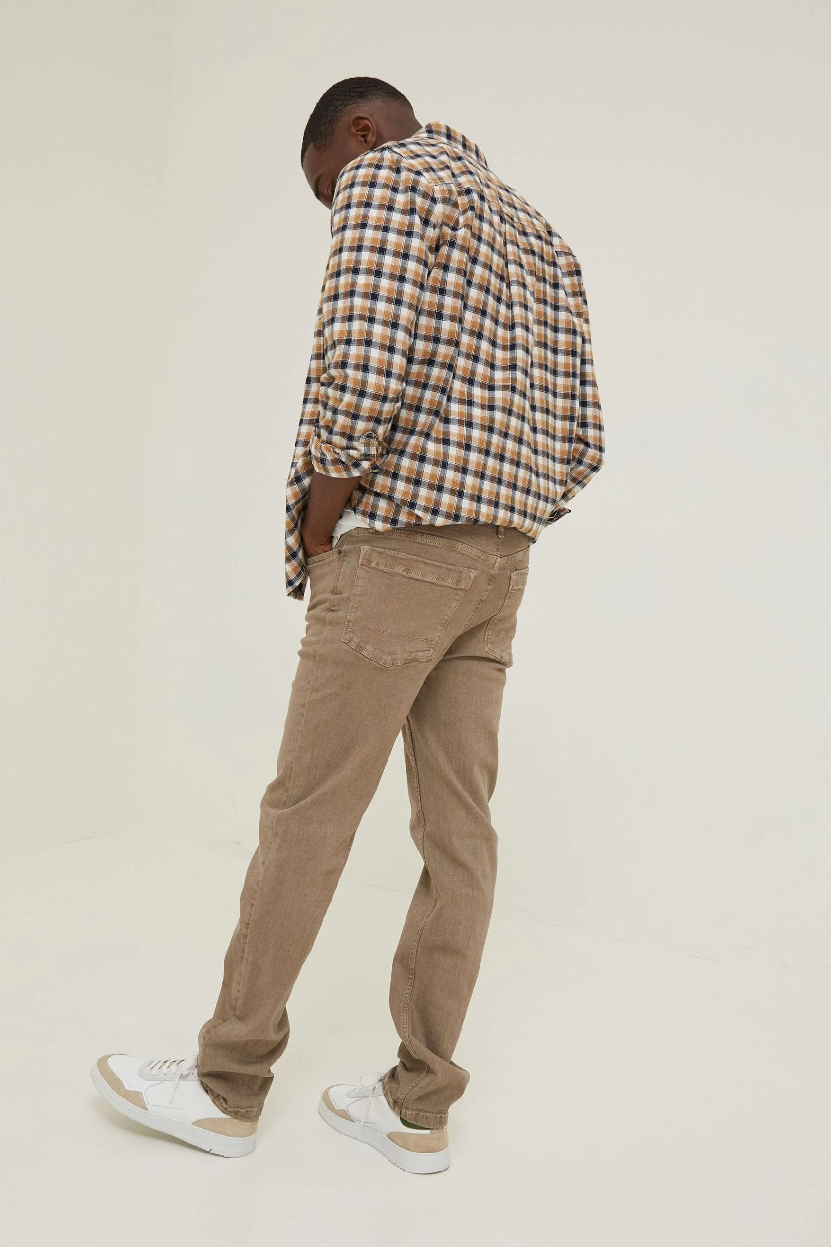 FatFace Natural Slim Five Pocket Jeans 2 FatFace Natural Slim Five Pocket Jeans - Image 2