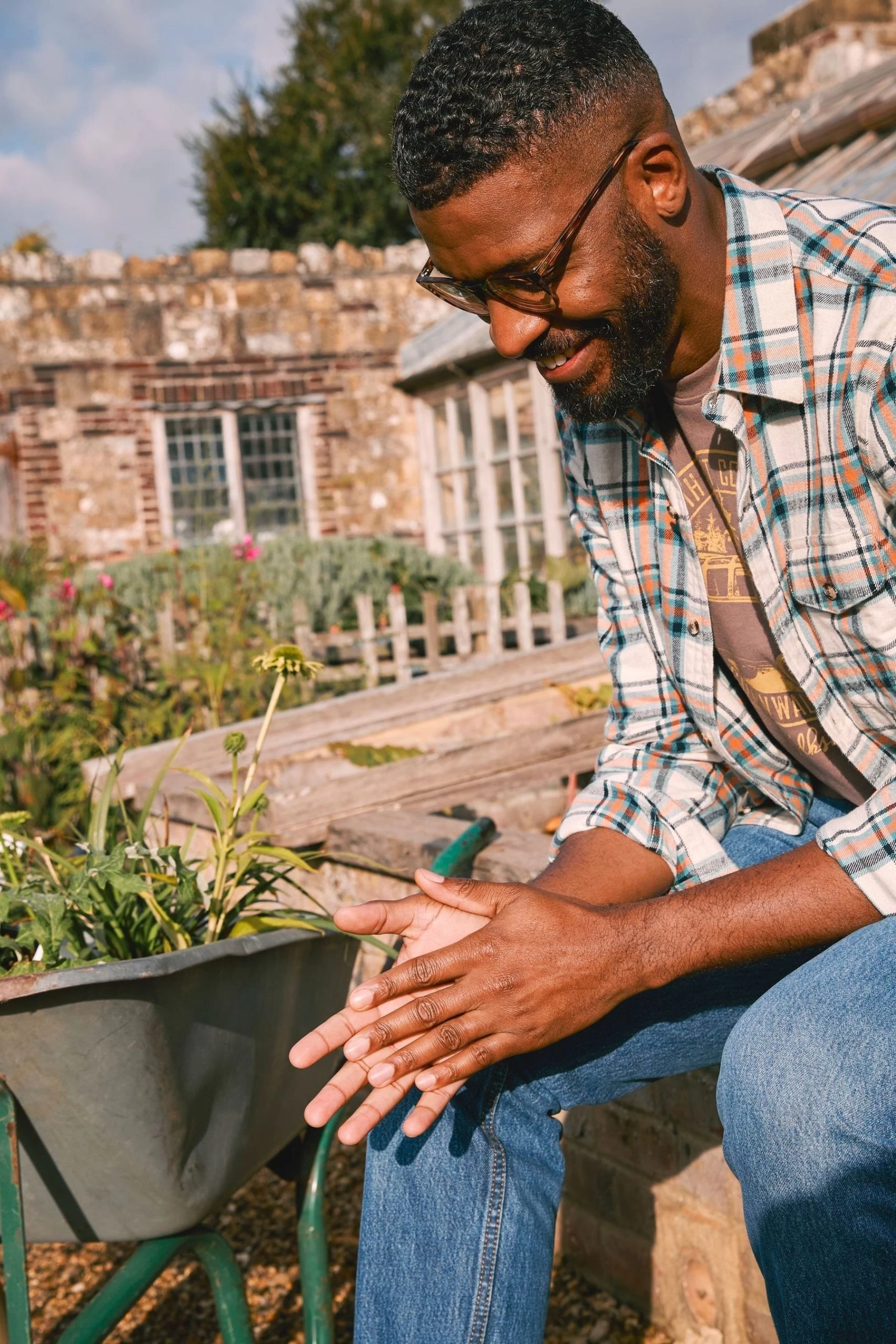 FatFace Natural Check Shirt 7 FatFace Natural Check Shirt - Image 7