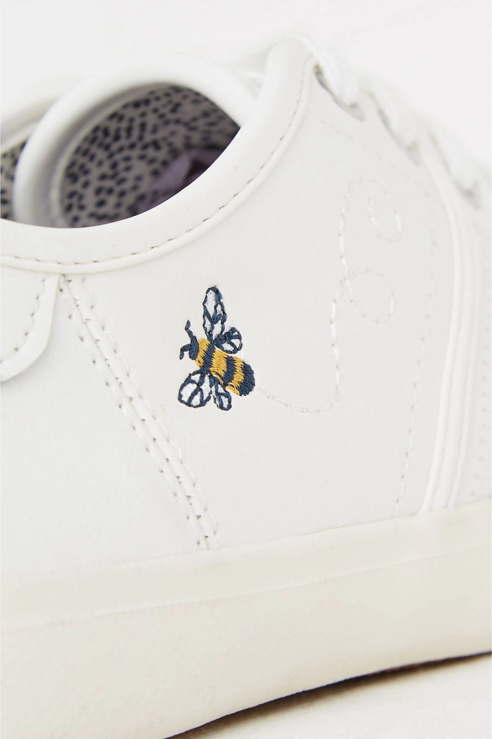 FatFace Lola Bee White Leather Embroidered Trainers 4 FatFace Lola Bee White Leather Embroidered Trainers - Image 4