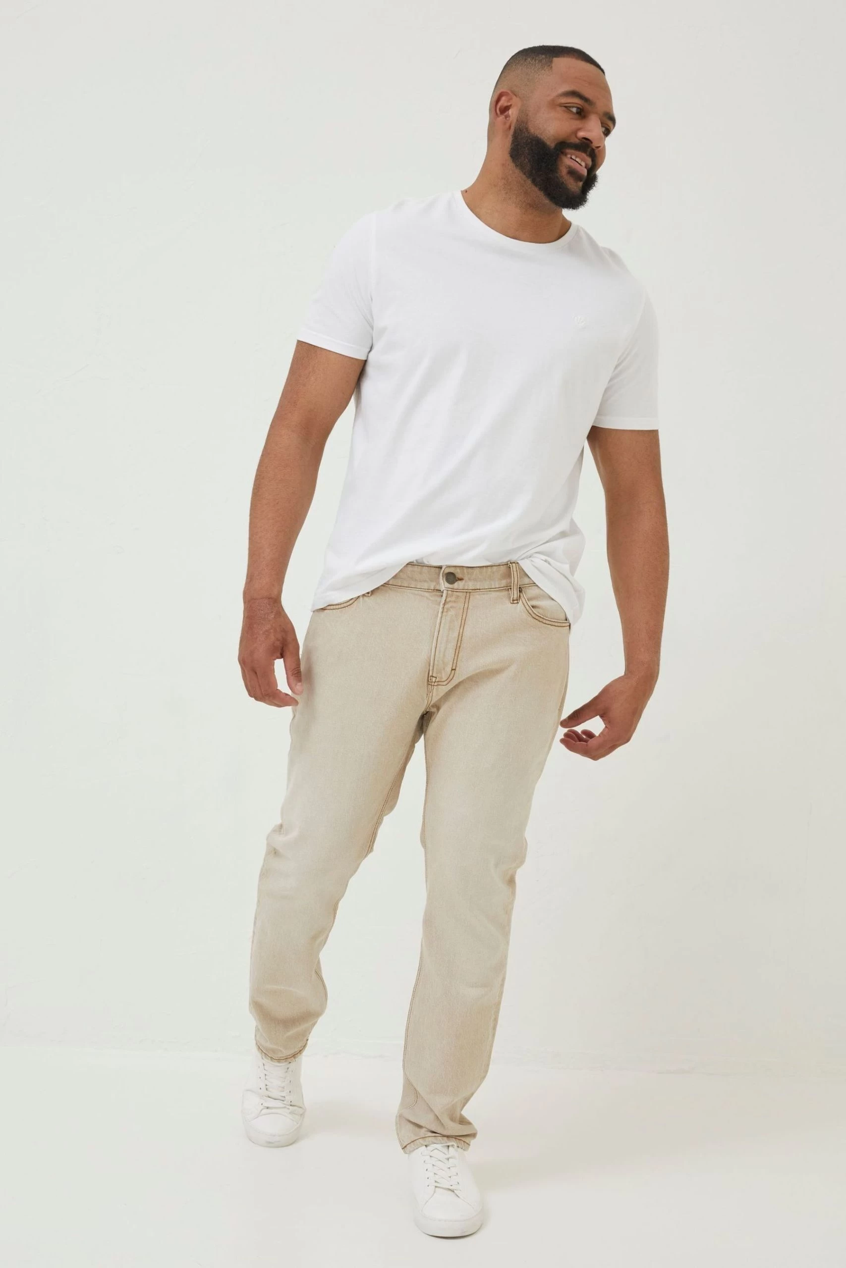 FatFace Natural Slim Light Colour Wash Jeans 1 FatFace Natural Slim Light Colour Wash Jeans