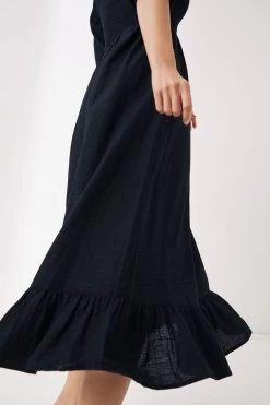 FatFace Adele Black Midi Dress 9 FatFace Adele Black Midi Dress -Fashion Clothing Store D90566s4