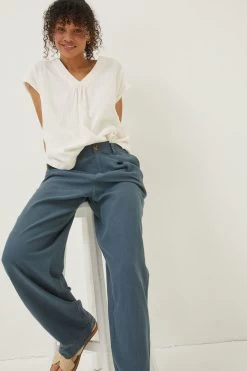 FatFace Blue Portloe Cropped Trousers -Fashion Clothing Store T49387s3