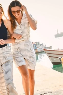 FatFace Natural Olivia Stripe Linen Shirt 9 FatFace Natural Olivia Stripe Linen Shirt -Fashion Clothing Store T49443s3