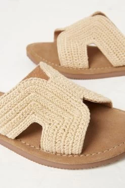 FatFace Natural Larissa Crochet Sandals -Fashion Clothing Store T53243s6