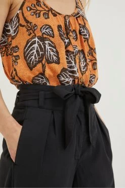 FatFace Mina Black Cropped Trousers -Fashion Clothing Store U04195s4