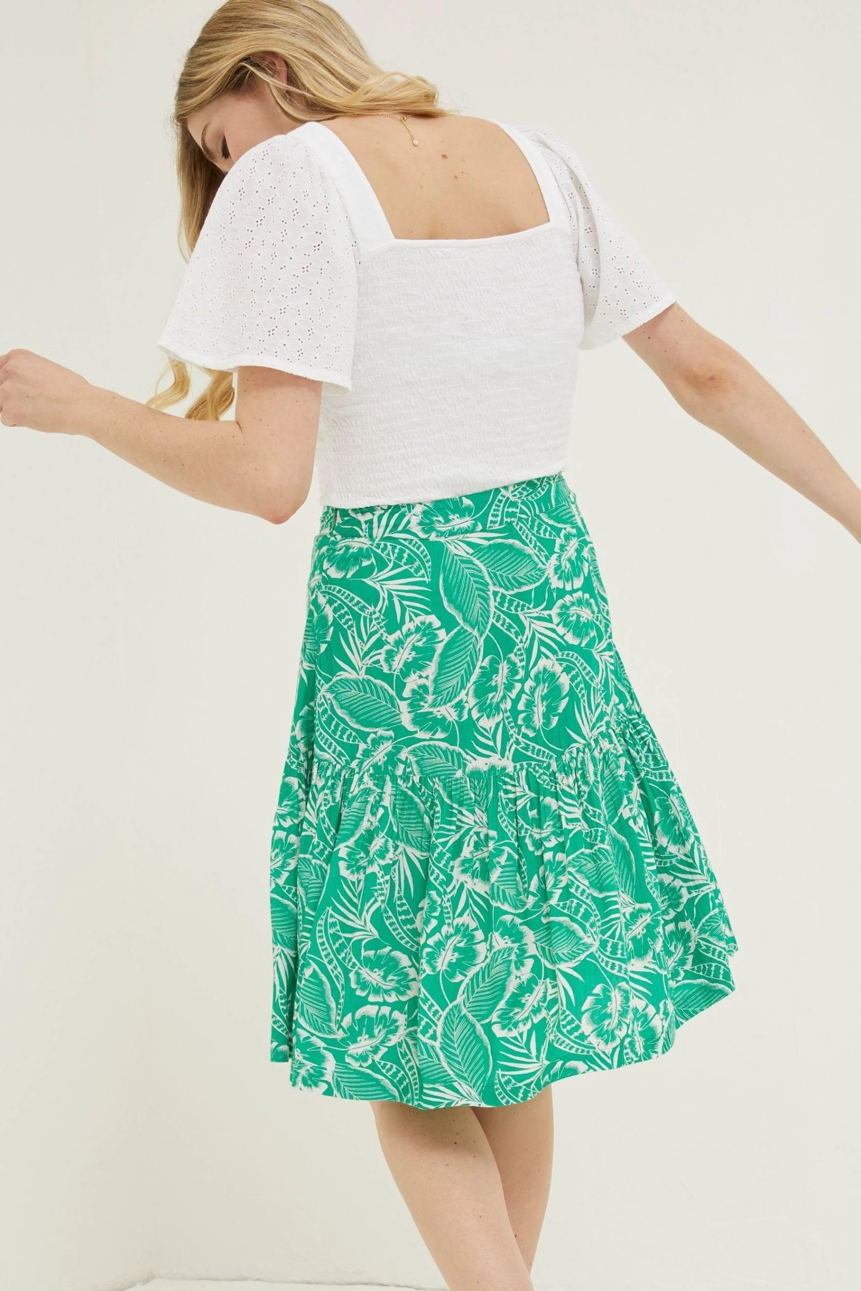 FatFace Green Remy Tropical Leaf Skirt 2 FatFace Green Remy Tropical Leaf Skirt - Image 2