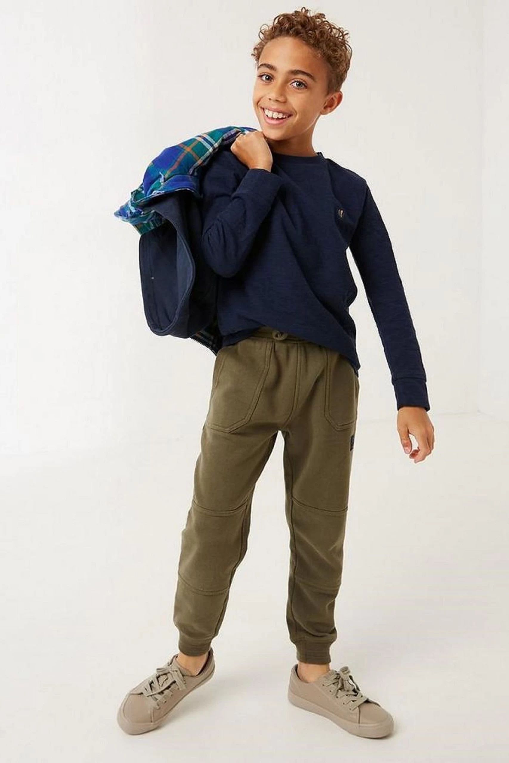 FatFace Green Noah Knee Panel Joggers 1 FatFace Green Noah Knee Panel Joggers